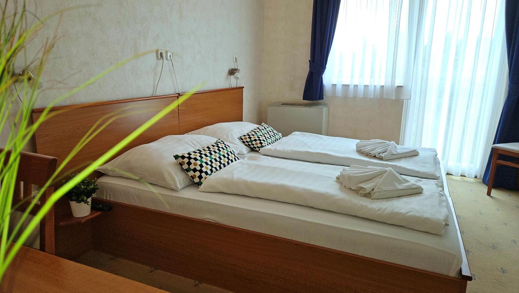 Koenig Hotel Nagykanizsa Eksteriør bilde