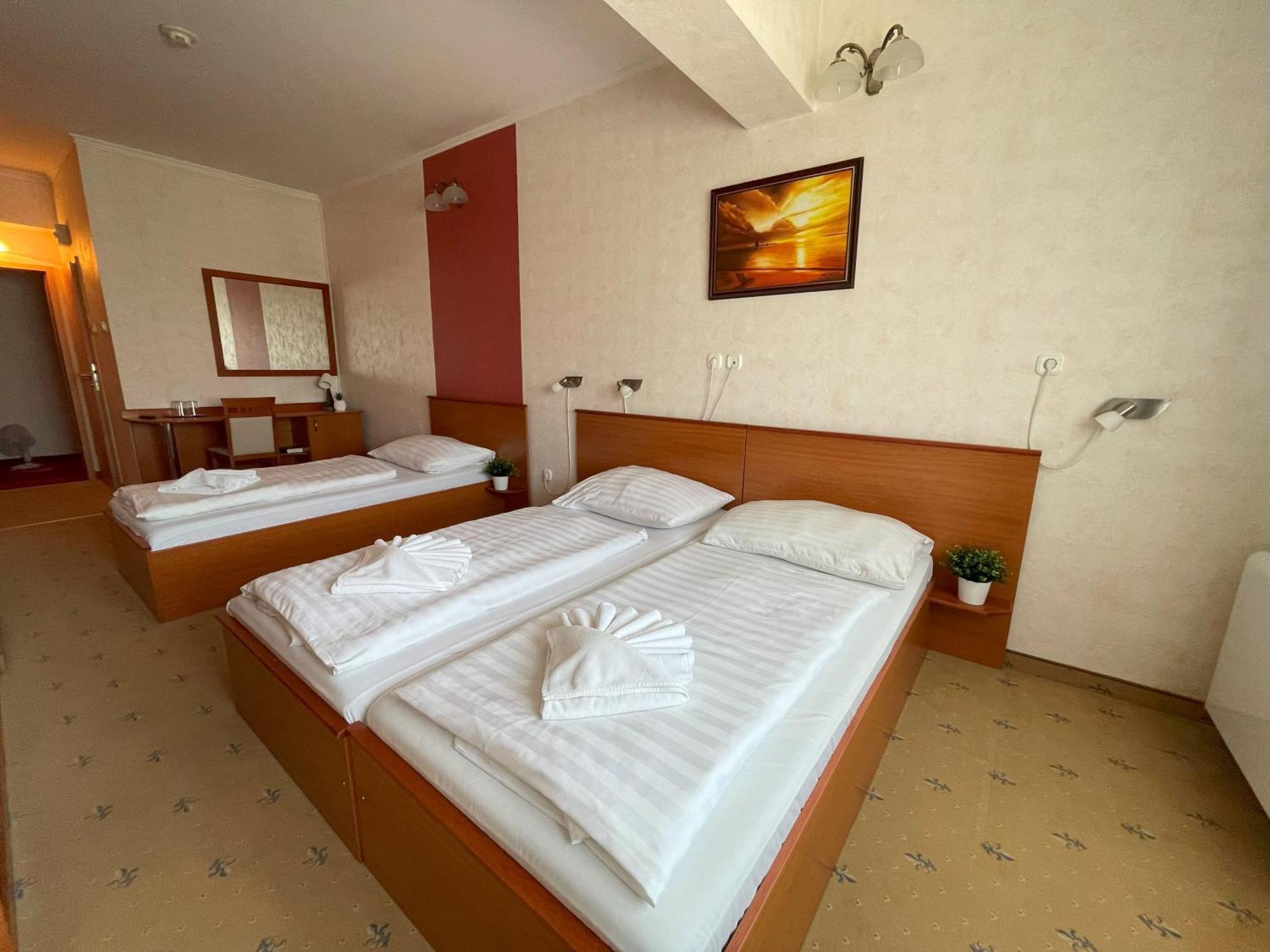 Koenig Hotel Nagykanizsa Eksteriør bilde